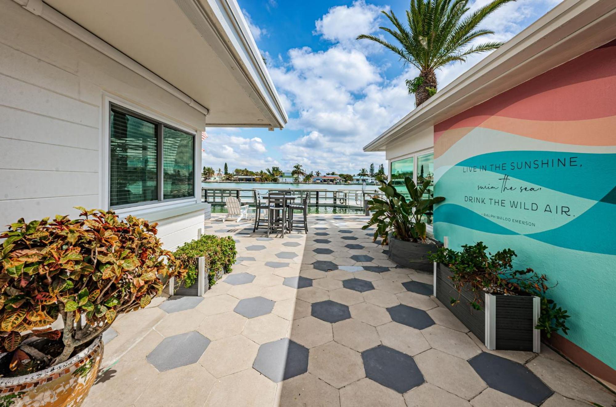 The Roth Hotel, Treasure Island, Florida St. Pete Beach Exterior foto