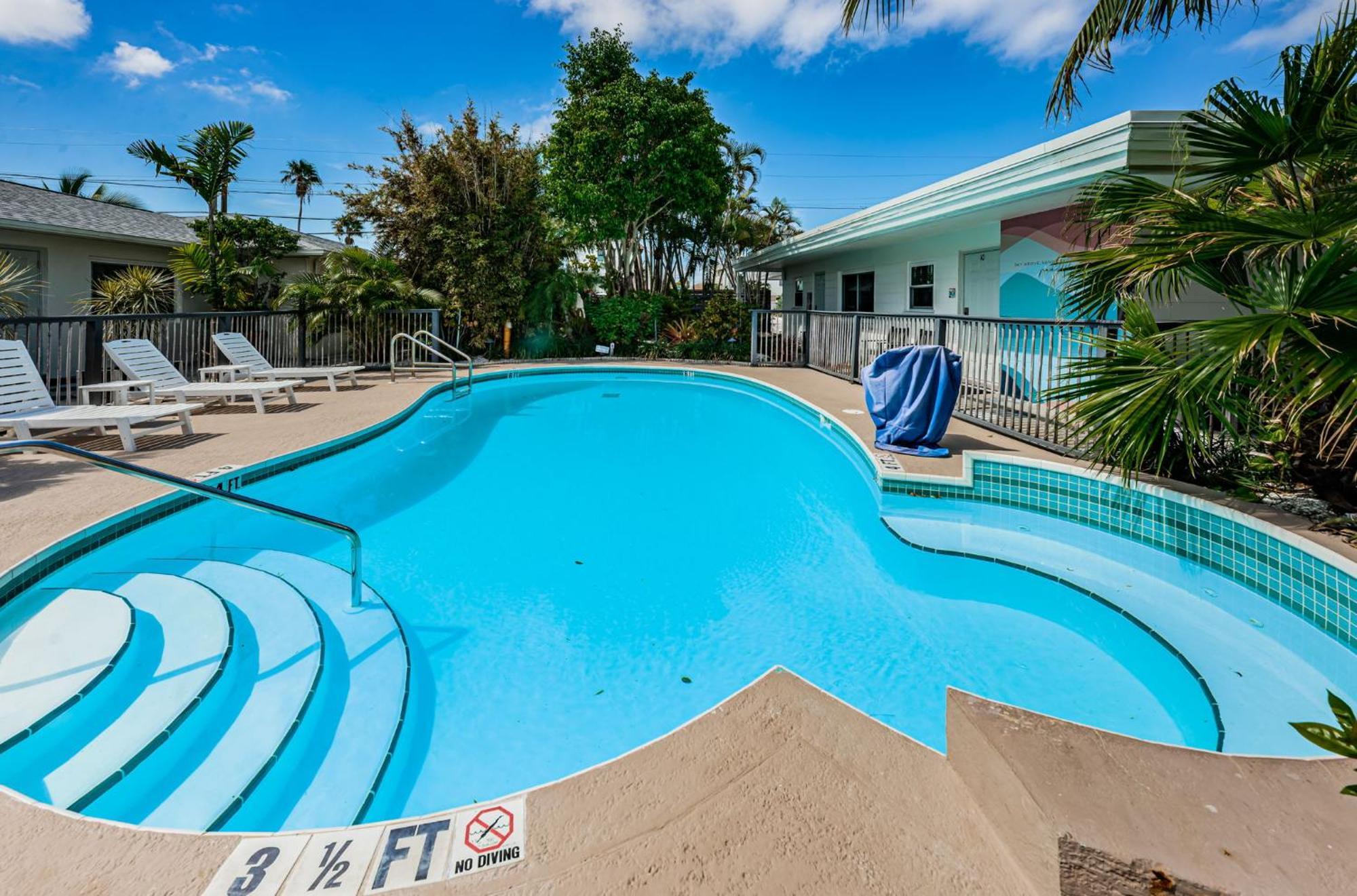 The Roth Hotel, Treasure Island, Florida St. Pete Beach Exterior foto